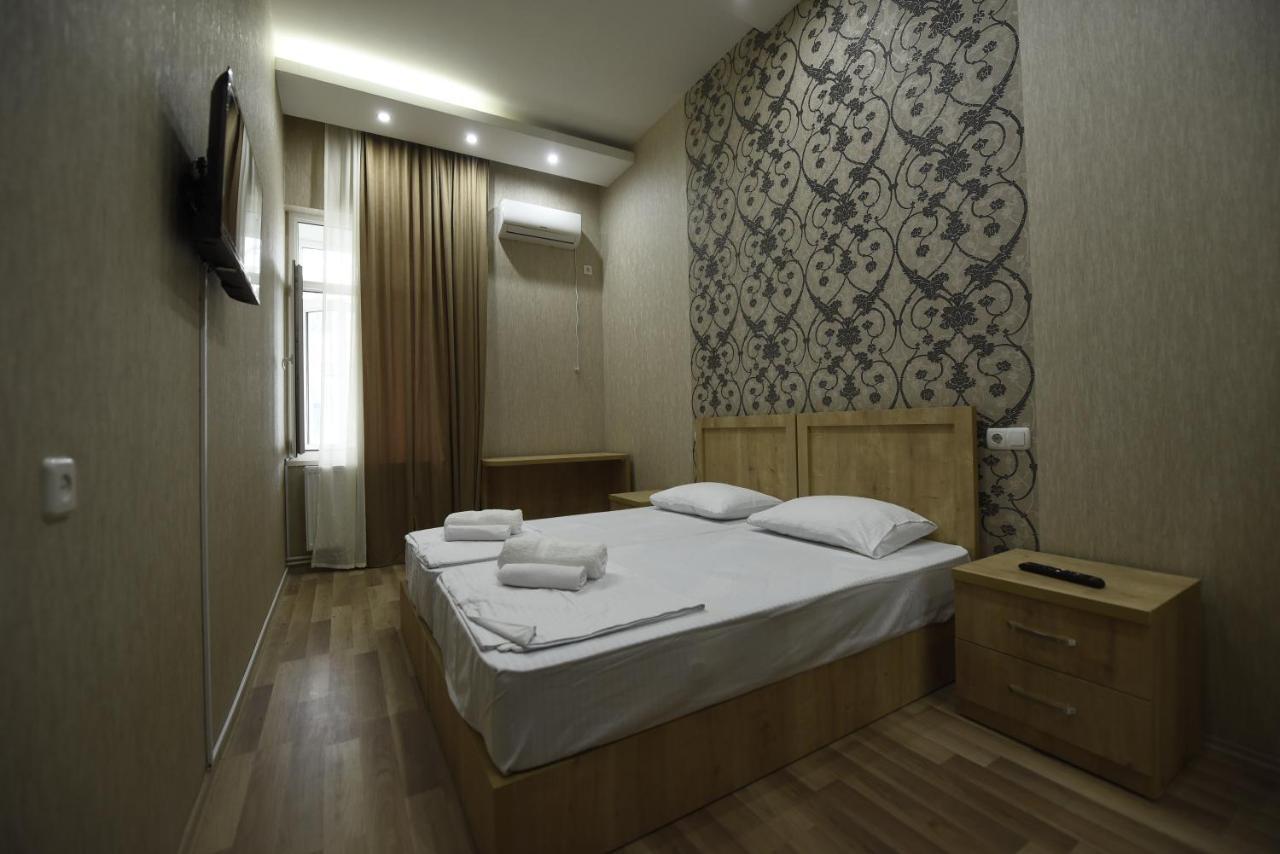 Family Hotel Avlabar تبليسي المظهر الخارجي الصورة