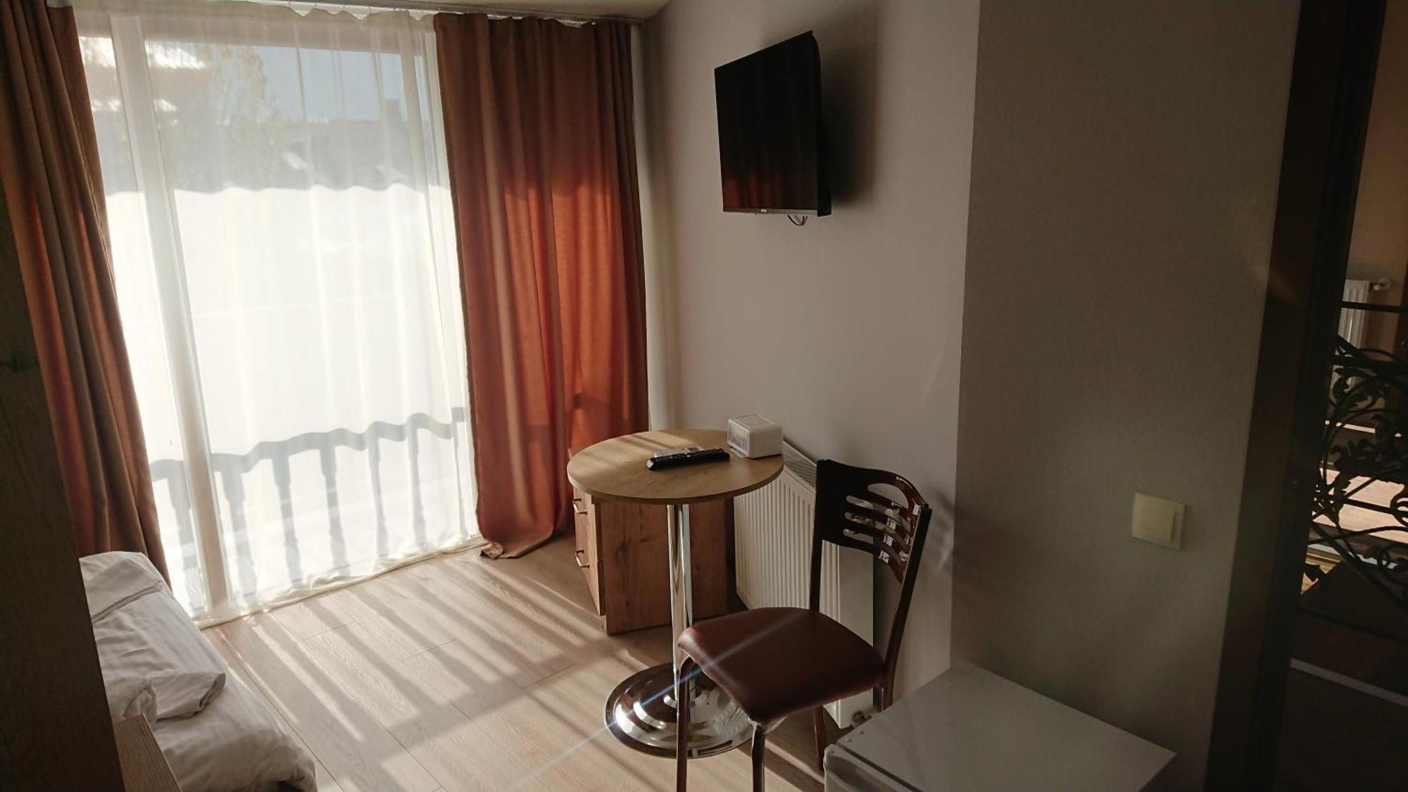Family Hotel Avlabar تبليسي المظهر الخارجي الصورة